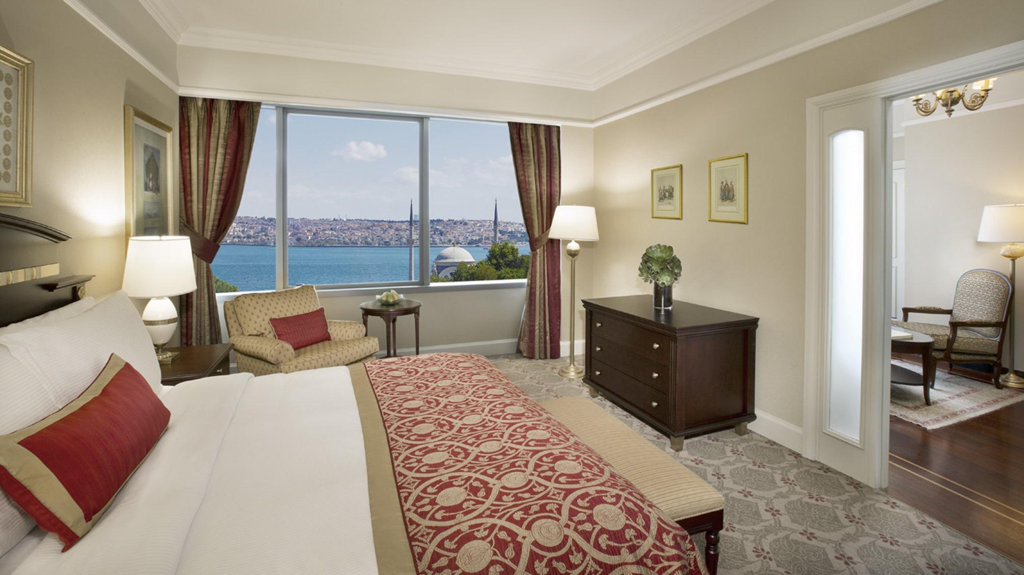 The Ritz-Carlton, Istanbul At The Bosphorus Hotel Екстериор снимка