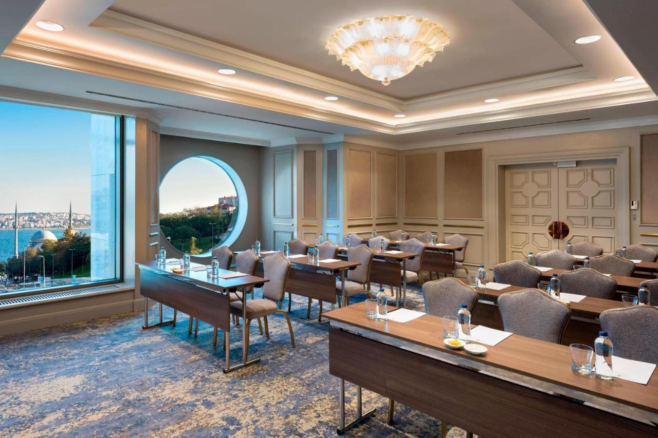 The Ritz-Carlton, Istanbul At The Bosphorus Hotel Екстериор снимка